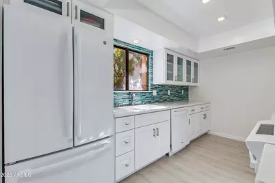 3031 N Civic Center Plaza #218, Scottsdale, AZ 85251 - Photo 15