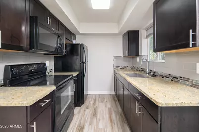 808 N 95th Drive #A&B, Tolleson, AZ 85353 - Photo 5