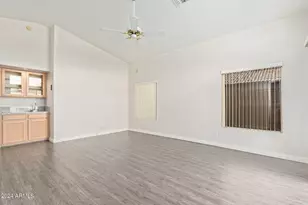 10848 W Ventana Dr E, Sun City, AZ 85373 - Photo 7