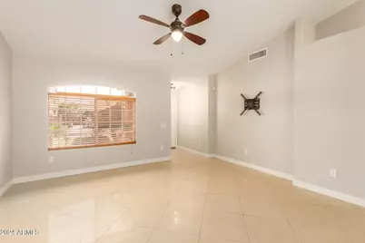 3212 E Oraibi Drive, Phoenix, AZ 85050 - Photo 5