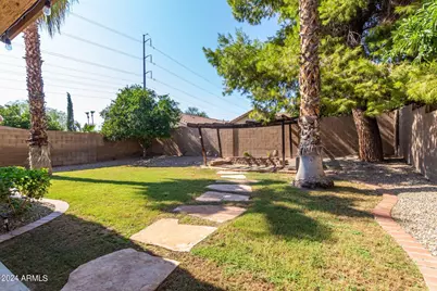 3212 E Oraibi Drive, Phoenix, AZ 85050 - Photo 25