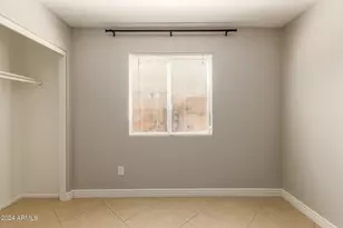 3212 E Oraibi Dr, Phoenix, AZ 85050 - Photo 17