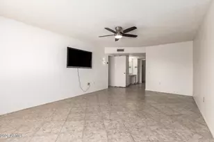 9611 W Terrace Ln, Sun City, AZ 85373 - Photo 23