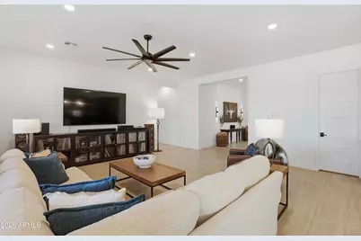 22450 E Stirrup Street, Queen Creek, AZ 85142 - Photo 5