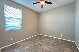 11741 W Chase Ln, Avondale, AZ 85323 - Photo 25