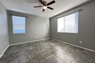 11741 W Chase Ln, Avondale, AZ 85323 - Photo 17