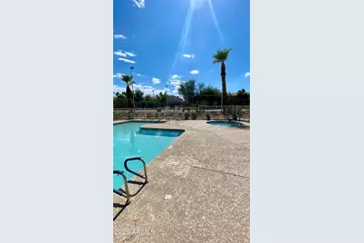 11042 N 28th Drive #136, Phoenix, AZ 85029 - Photo 11