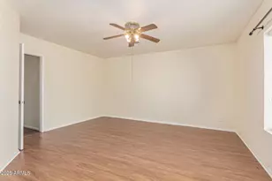 2300 E Concorda Dr, Tempe, AZ 85282 - Photo 29