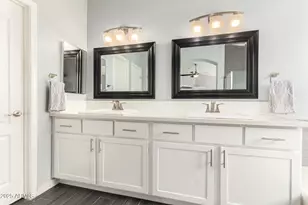 24 S Willow Creek St, Chandler, AZ 85225 - Photo 21