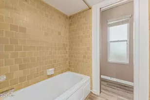 2930 N 22nd Pl, Phoenix, AZ 85016 - Photo 27