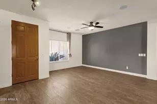 4560 S Springs Dr, Chandler, AZ 85249 - Photo 7
