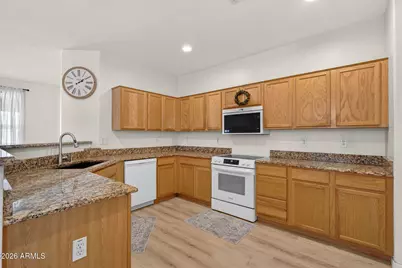 3234 E Lark Court, Gilbert, AZ 85297 - Photo 5