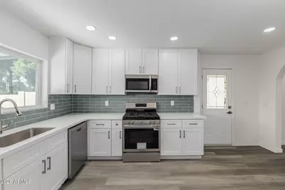 15046 N 28th Avenue, Phoenix, AZ 85053 - Photo 7