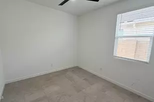 40145 W Hillman Dr, Maricopa, AZ 85138 - Photo 9