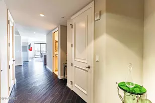 7175 E Camelback Rd, Scottsdale, AZ 85251 - Photo 9