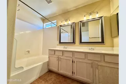 1851 E Countrywalk Lane, Chandler, AZ 85225 - Photo 17