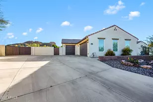 565 W Perkins St, San Tan Valley, AZ 85143 - Photo 9