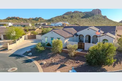 565 W Perkins Street, San Tan Valley, AZ 85143 - Photo 1