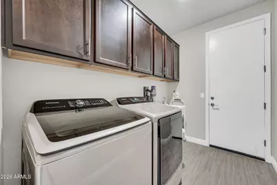 565 W Perkins Street, San Tan Valley, AZ 85143 - Photo 43