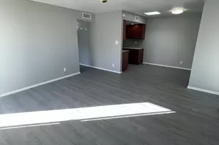 6541 N 67th Ave, Glendale, AZ 85301 - Photo 3