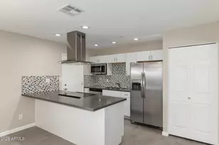 3702 W Glendale Ave, Phoenix, AZ 85051 - Photo 9