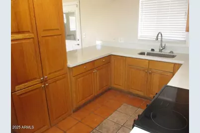 2021 S La Rosa Drive, Tempe, AZ 85282 - Photo 3