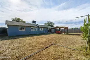 2970 N 53rd Dr, Phoenix, AZ 85031 - Photo 33