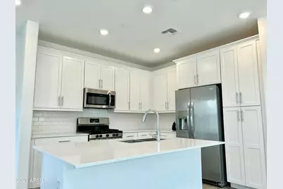 4077 S Sabrina Drive #101, Chandler, AZ 85248 - Photo 7