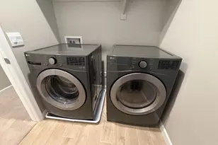 5818 E Zachary Dr, Phoenix, AZ 85054 - Photo 31