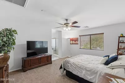 2212 W Blaylock Drive, Phoenix, AZ 85085 - Photo 45