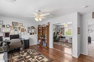 2212 W Blaylock Dr, Phoenix, AZ 85085 - Photo 43