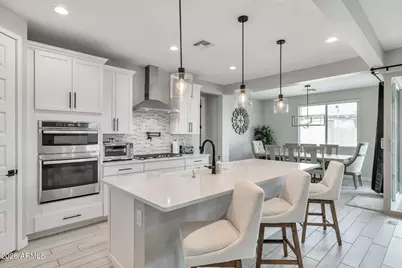 7526 W Jones Avenue, Phoenix, AZ 85043 - Photo 5