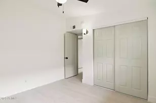 1023 E Larkspur Ln, Tempe, AZ 85288 - Photo 15