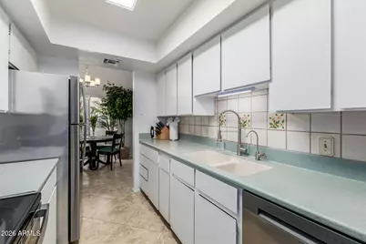 7830 N 21st Drive, Phoenix, AZ 85021 - Photo 17