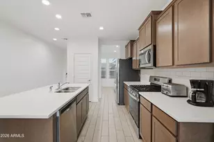 16537 W Hayley Wy, Goodyear, AZ 85338 - Photo 9