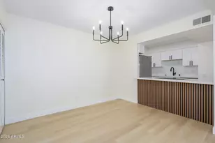 930 S Dobson Rd, Mesa, AZ 85202 - Photo 11