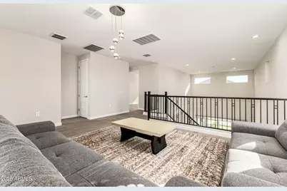 10321 W Deanna Drive, Peoria, AZ 85382 - Photo 5