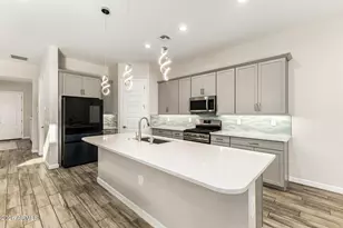 10321 W Deanna Dr, Peoria, AZ 85382 - Photo 23