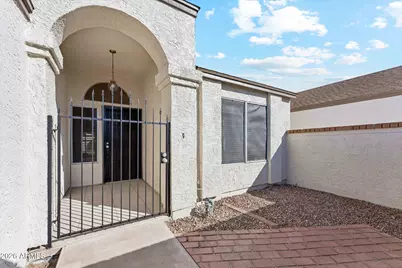 6040 W Desert Cove Avenue, Glendale, AZ 85304 - Photo 3