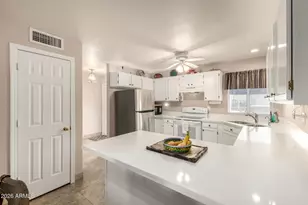 220 N 22nd Pl, Mesa, AZ 85213 - Photo 9