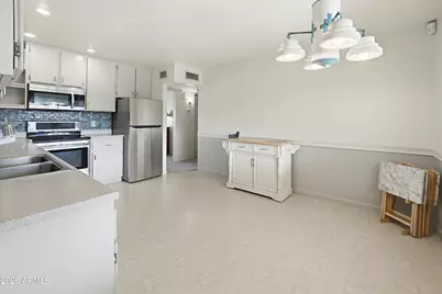 3221 W Greenway Road, Phoenix, AZ 85053 - Photo 15