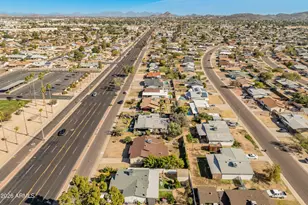 3221 W Greenway Rd, Phoenix, AZ 85053 - Photo 43