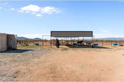 51539 W Donald Road, Aguila, AZ 85320 - Photo 9