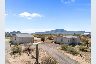 51539 W Donald Road, Aguila, AZ 85320 - Photo 17