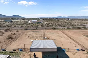 51539 W Donald Rd, Aguila, AZ 85320 - Photo 7