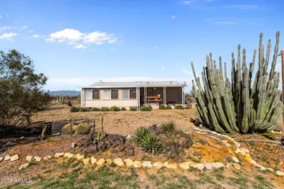 51539 W Donald Road, Aguila, AZ 85320 - Photo 19