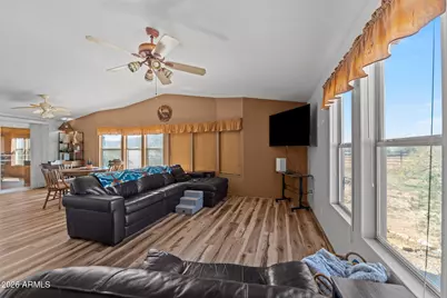 51539 W Donald Road, Aguila, AZ 85320 - Photo 33