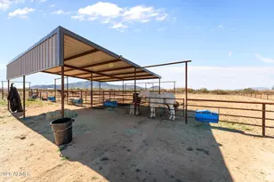 51539 W Donald Rd, Aguila, AZ 85320 - Photo 15