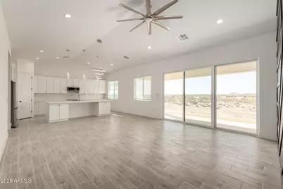 33239 W Sunland Avenue, Tonopah, AZ 85354 - Photo 11