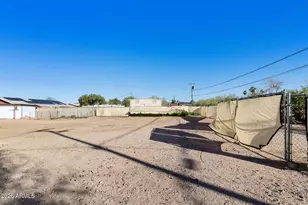 349 N Valley Dr, Apache Junction, AZ 85120 - Photo 29